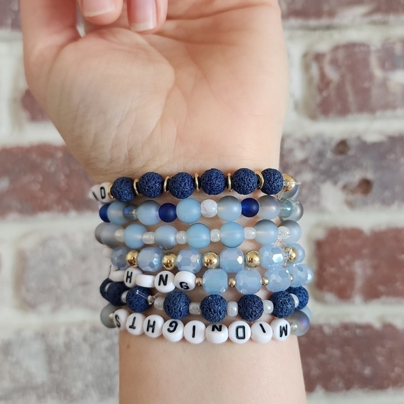 Midnights Friendship Bracelets Set Of 7 - Picture 10 of 11